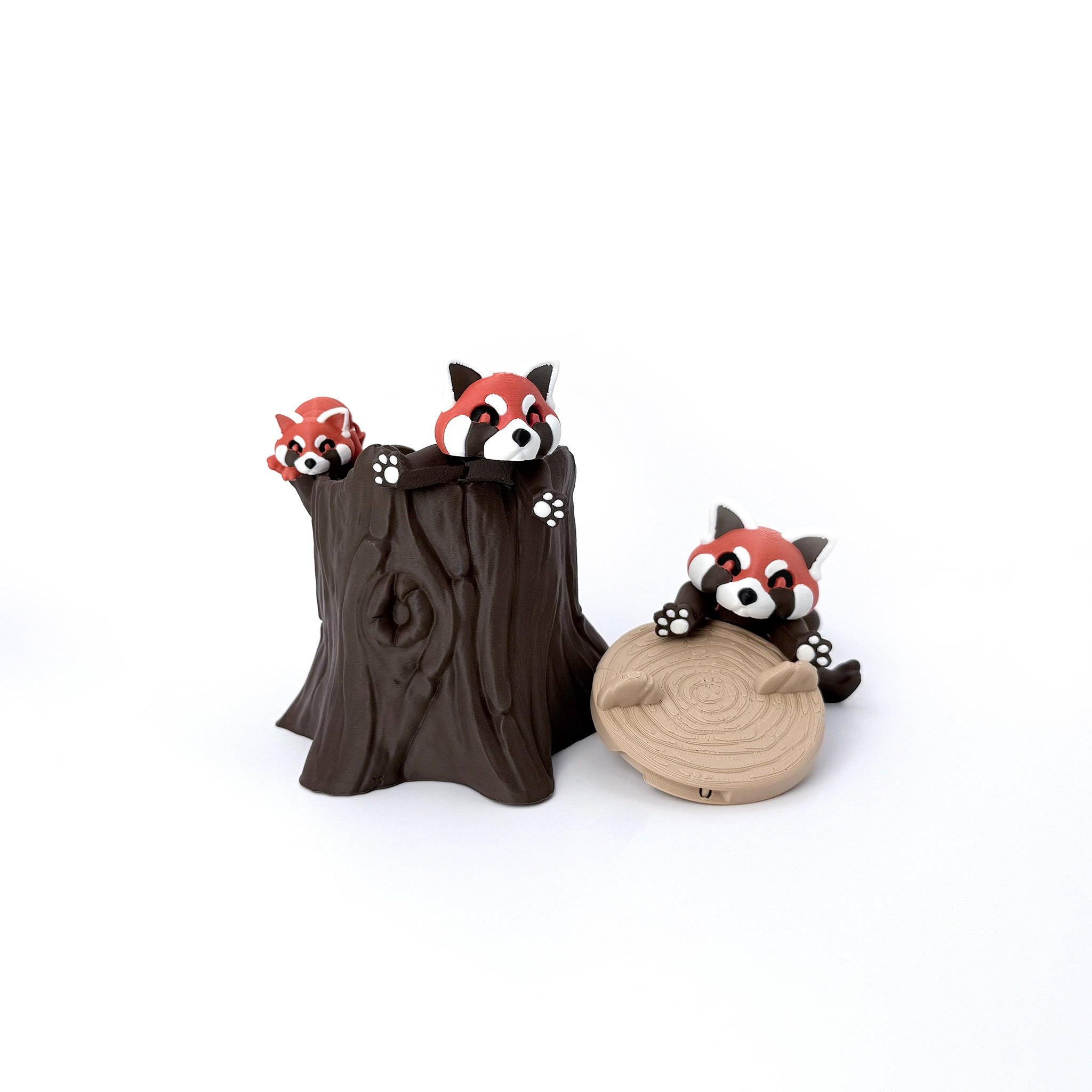 Red Panda Collection with Tree Stump Home